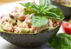 Avocats farcis aux rillettes de thon