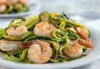 Courgettes et crevettes à la poêle recette léger et sain