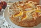 Gâteau aux pêches et au yaourt recette facile