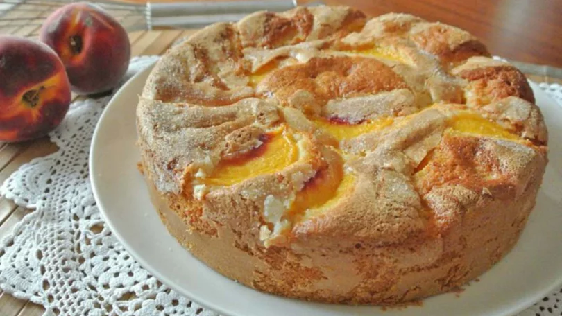 Gâteau aux pêches et au yaourt recette facile