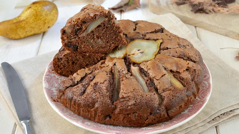 Gâteau fondant poires et praliné fait maison