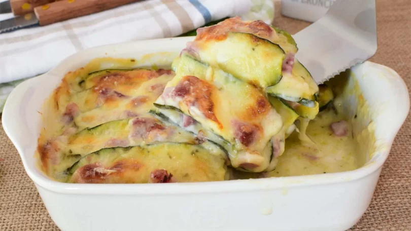 Gratin de courgettes au jambon et à la mozzarella