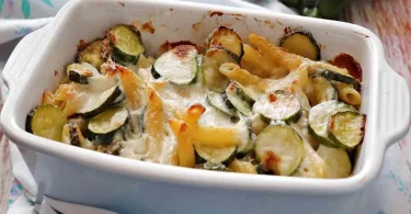 Pâtes aux courgettes et à la béchamel