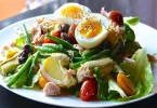Salade Niçoise un délicieux plat provençal