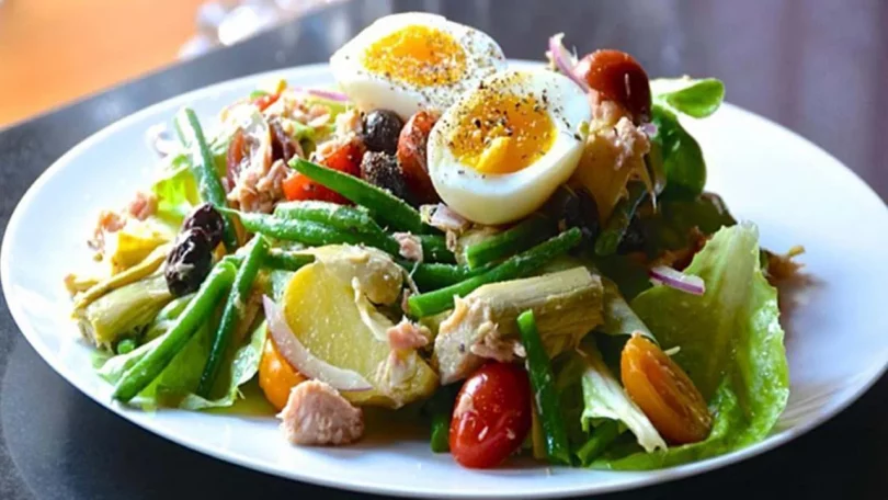 Salade Niçoise un délicieux plat provençal