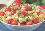 Salade de tomates cerises qui goûte le ciel !