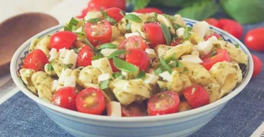 Salade de tomates cerises qui goûte le ciel !