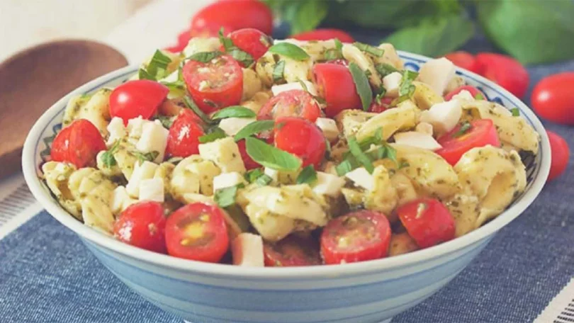 Salade de tomates cerises qui goûte le ciel !