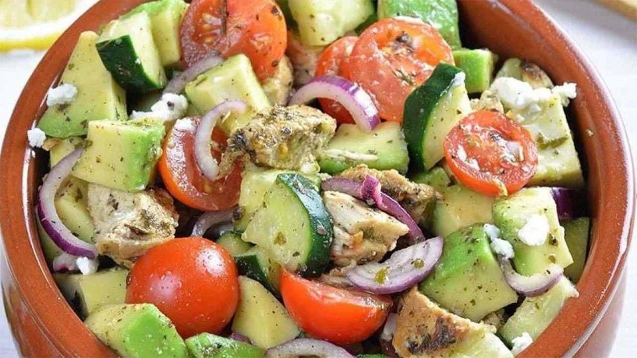 Salade dégonfle le ventre et fait perdre du poids