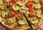 Tarte minceur aux courgettes, aux tomates et au chèvre