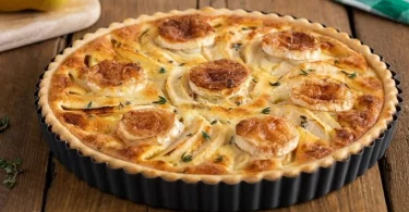 Quiche aux pommes, chèvre chaud et thym